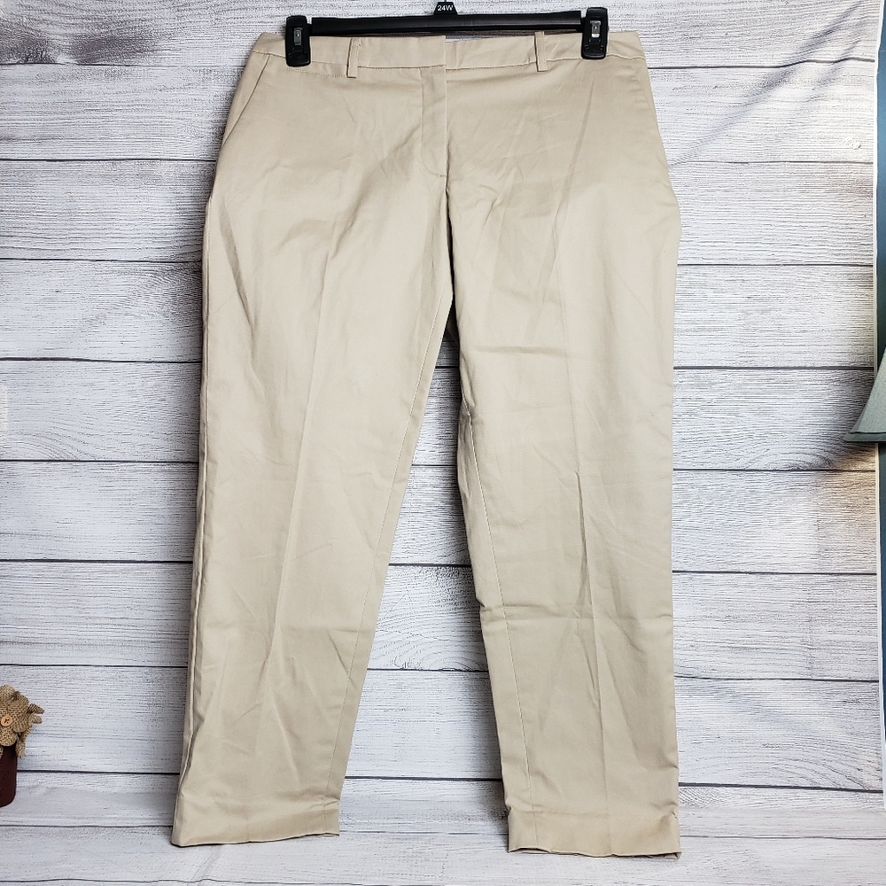 Tommy Hilfiger Radcliffe Cropped Slim Leg Khaki Pant Women's 6‎